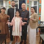 Saleem Hamad tại nhà hàng Oliva cùng một số khách mời