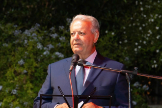 Nhà thơ, nhà văn Giuseppe Bova - Chủ tịch Hiệp hội Văn hóa Rhegium Julii của Ý