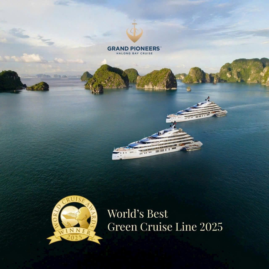 Du thuyền Grand Pioneers trên Vịnh Hạ Long/ Grand Pioneers cruise on Ha Long Bay