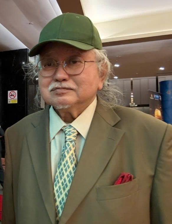 Nhà thơ Raja Ahmad Aminullah