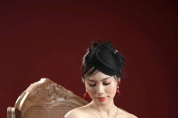 Chị Trịnh Thị Bích Hồng – Nhà sáng lập thương hiệu nha khoa Singae